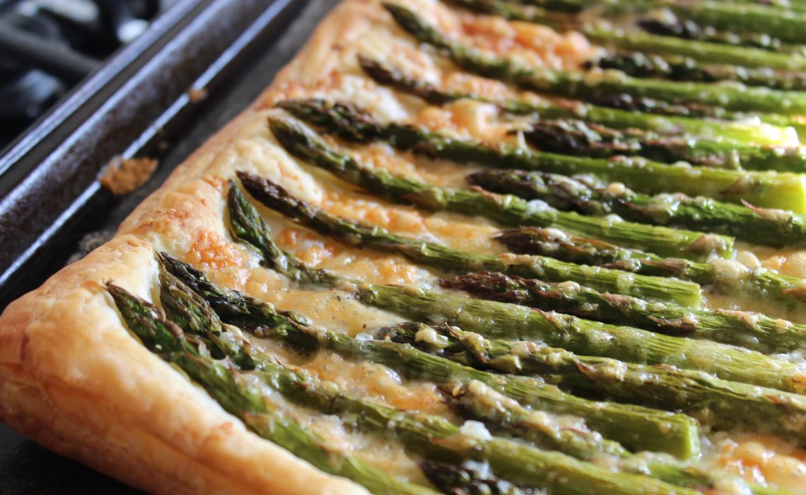 asparagus puff pastry tart