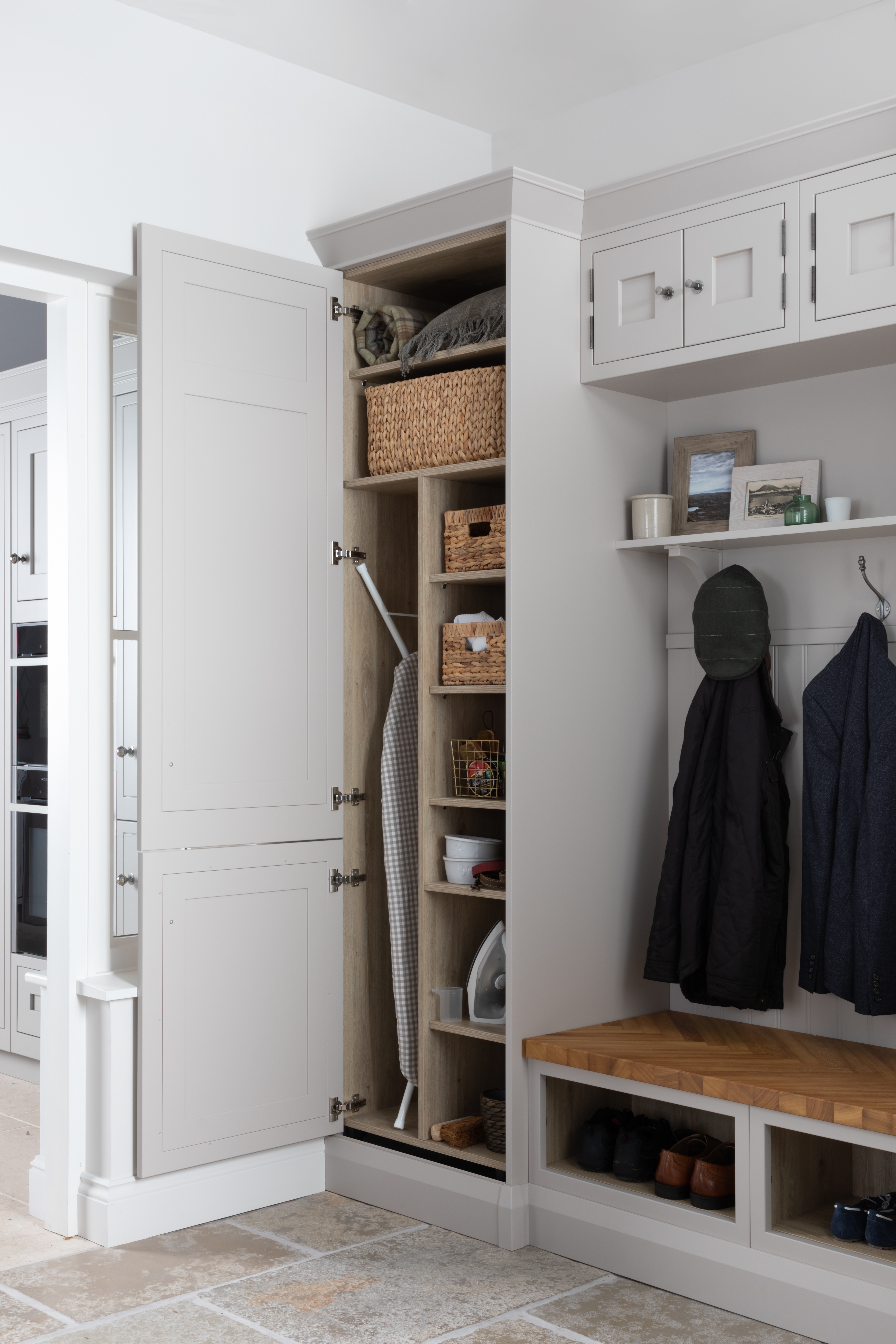 Boot discount cupboard ideas