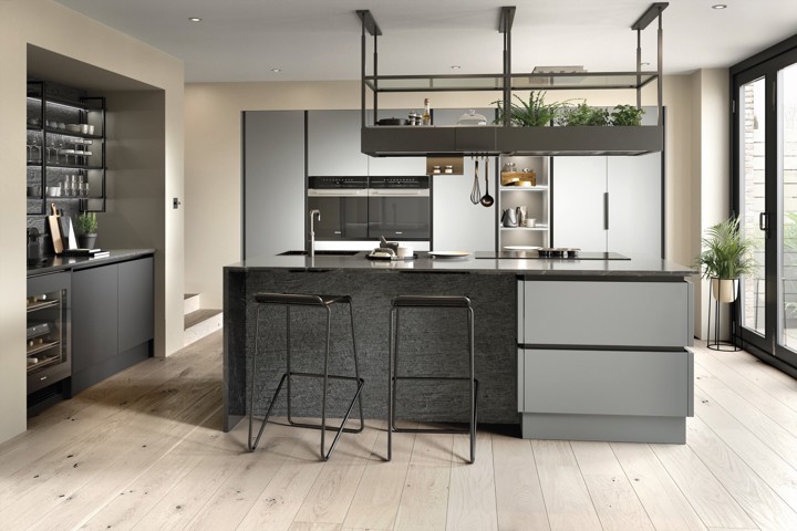 TRENDING IN THE KITCHEN: SEAMLESS & STRUCTURED