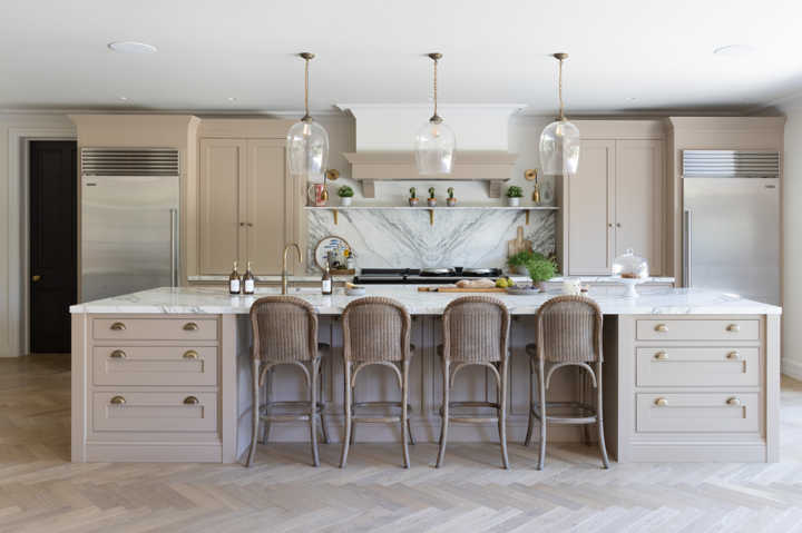 1909 Ovolo, Bespoke