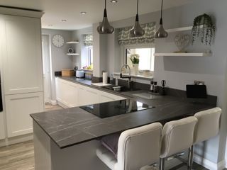 Hunton Matt White