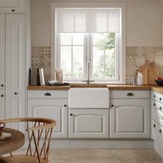 Stanhope Classic Meldon Dove Grey & Porcelain kitchen