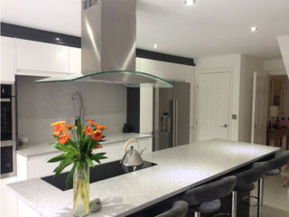 Remo Gloss White